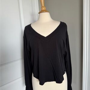 JoyLab Black Long Sleeve Crop Blouse